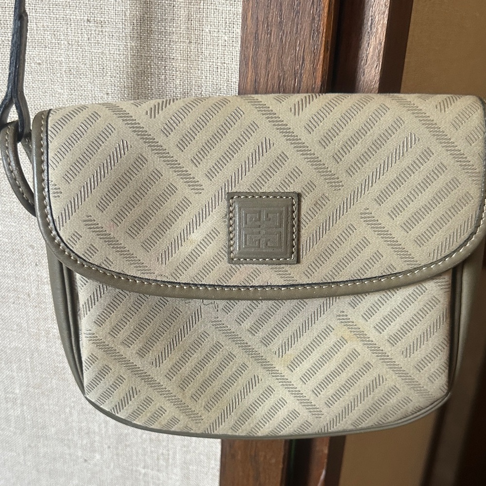 GIVENCHY Beige Patterned Crossbody Bag - image 1